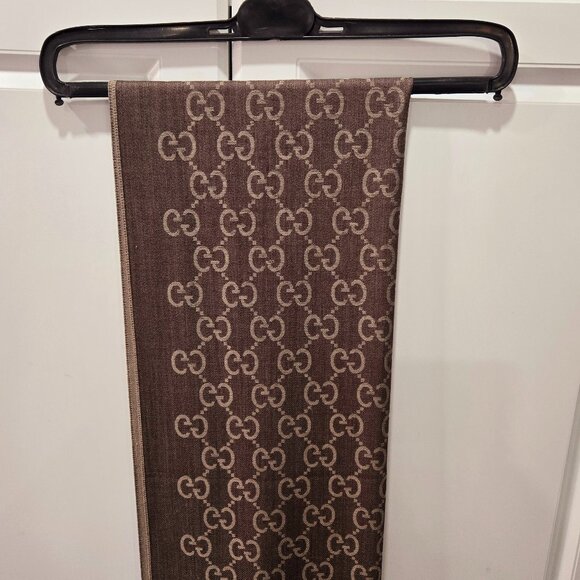 GUCCI GG Jacquard Wool/Silk Scarf - Brown - Picture 3 of 7